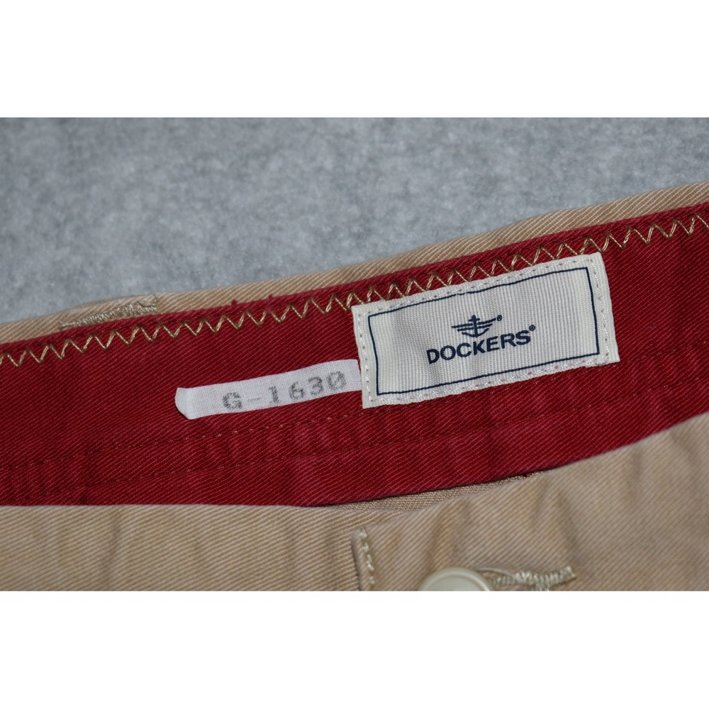 Dockers Cargo Pants Mens 36x32 Baggy Tan Khaki Flat Front Relaxed Fit Cotton - Picture 4 of 7
